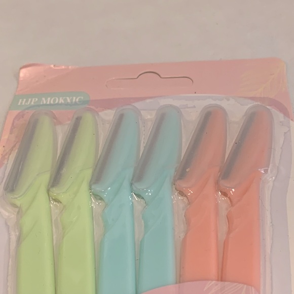 Macro Eyebrow shaper 12 prices New in sealed package - Picture 5 of 5